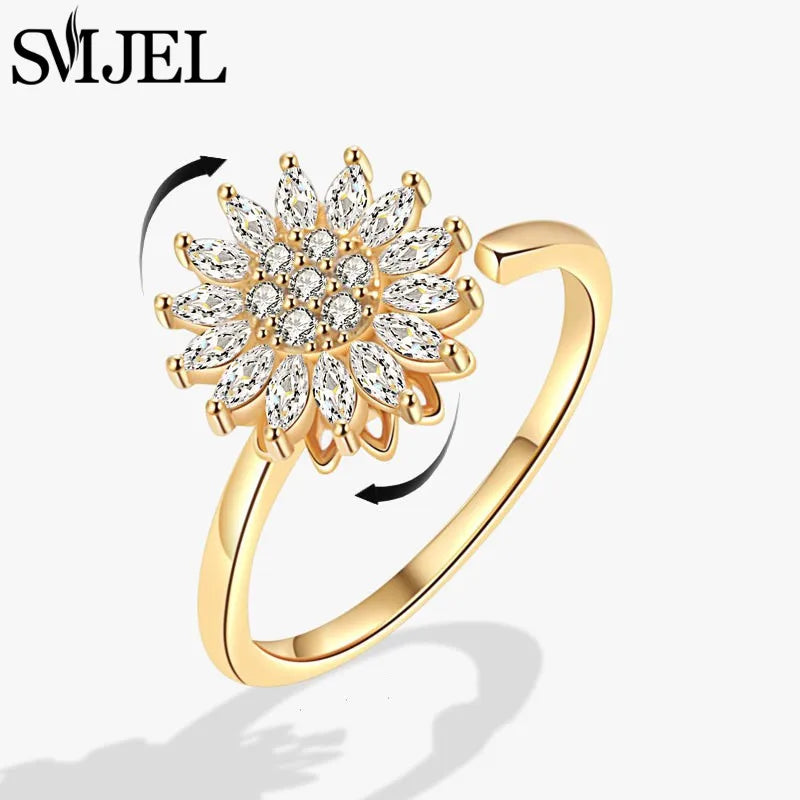 Crystal Bloom Spinner Ring