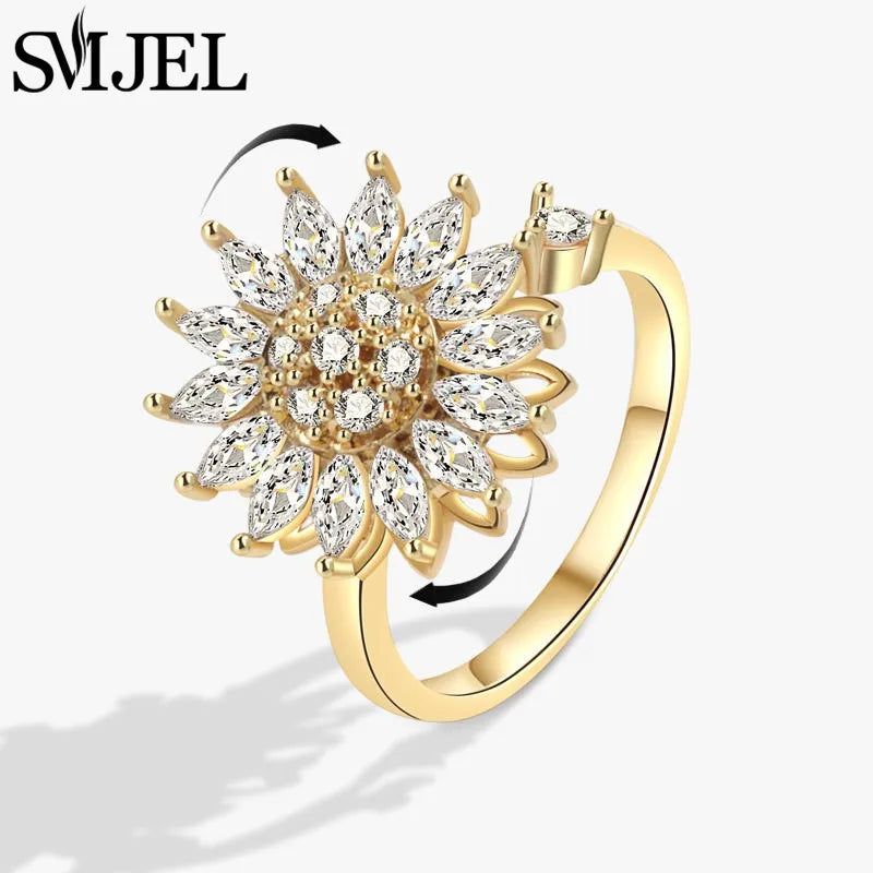 Crystal Bloom Spinner Ring